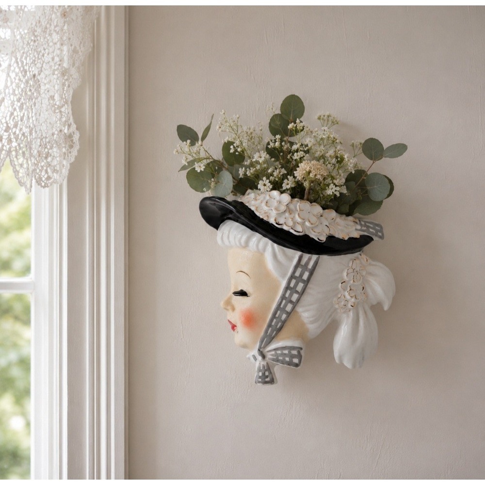 Vintage Ucagco Girl Ponytail Silhouette Head Wall Pocket Lady Vase Black White